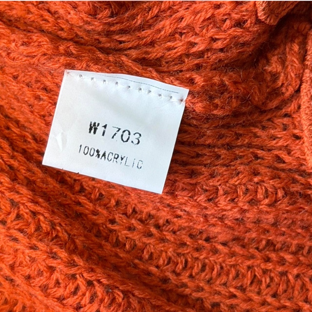 ‎Side Lacing Sweater - Picture 14 of 16